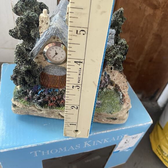 Vintage 2003 Thomas Kinkade Art Polyresin Clock With Led Light House Cottagecore - Picture 4 of 8